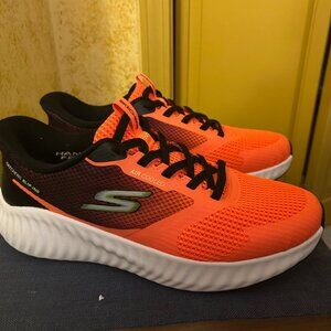 Skechers Men's Hands Free Slip ins GO run  Star Fuse running shoes  sz 11.5  nev